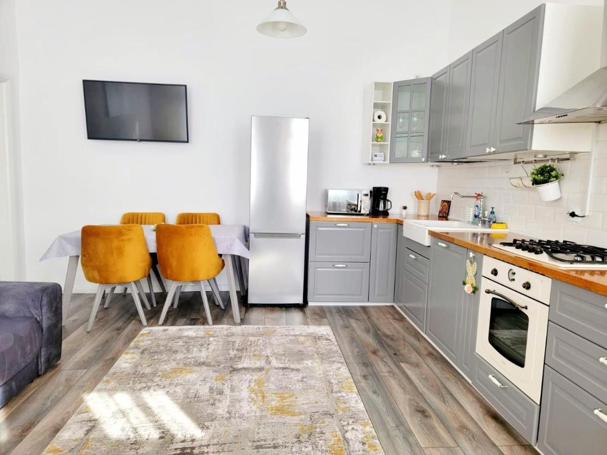The Perfect Recharge Spot Appartement Braşov Buitenkant foto